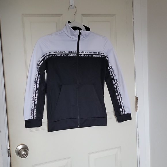 Adidas jacket - Picture 1 of 3